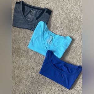 ⭐️Lot of 3 Active T Shirts ⭐️